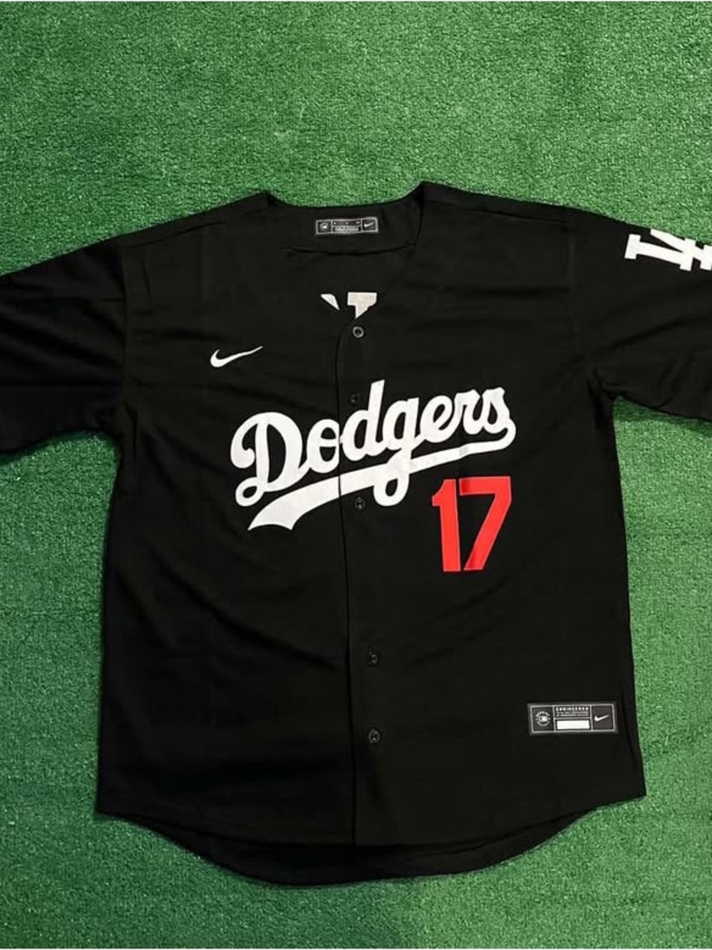 Los Angeles Dodgers Shohei Ohtani Black Jersey
Adult Small, Large